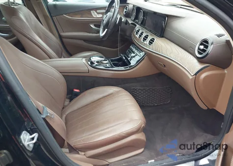 2017 Mercedes-Benz E 300 из США, поврежденный, VIN WDDZF4JB1HA216433
